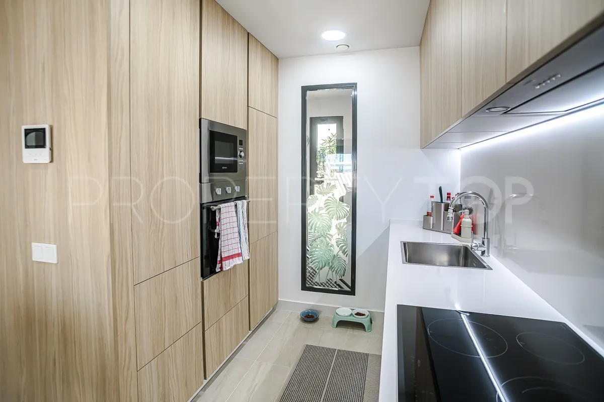 Se vende apartamento en Los Altos de Marbella de 3 dormitorios