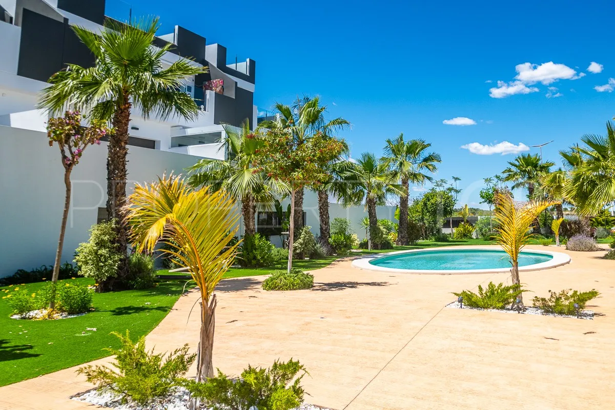 Se vende apartamento en Los Altos de Marbella de 3 dormitorios