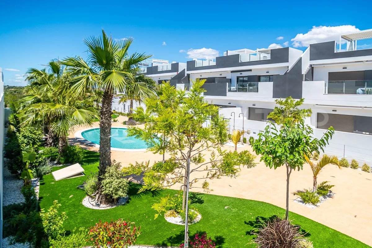 Se vende apartamento en Los Altos de Marbella de 3 dormitorios