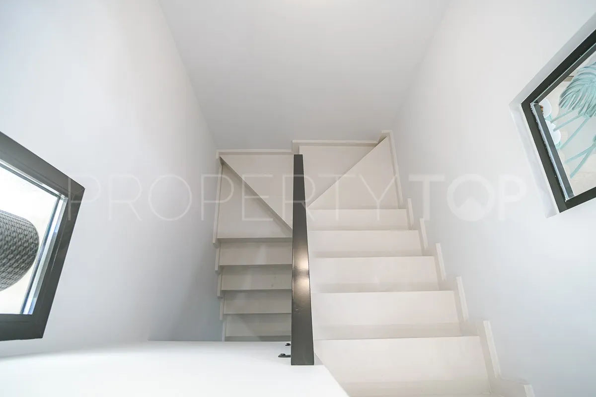 Se vende apartamento en Los Altos de Marbella de 3 dormitorios