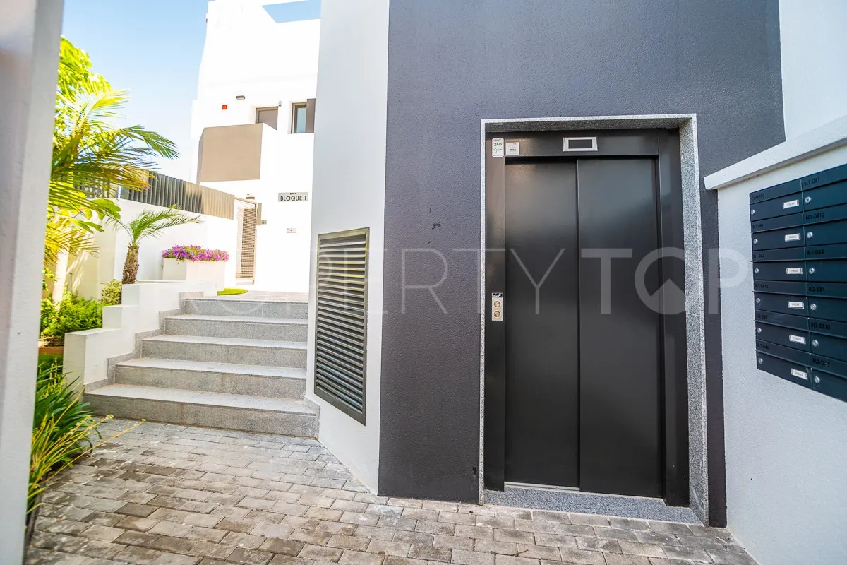Se vende apartamento en Los Altos de Marbella de 3 dormitorios