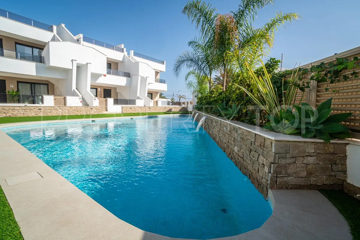 Apartamento en venta con 3 dormitorios en San Pedro del Pinatar