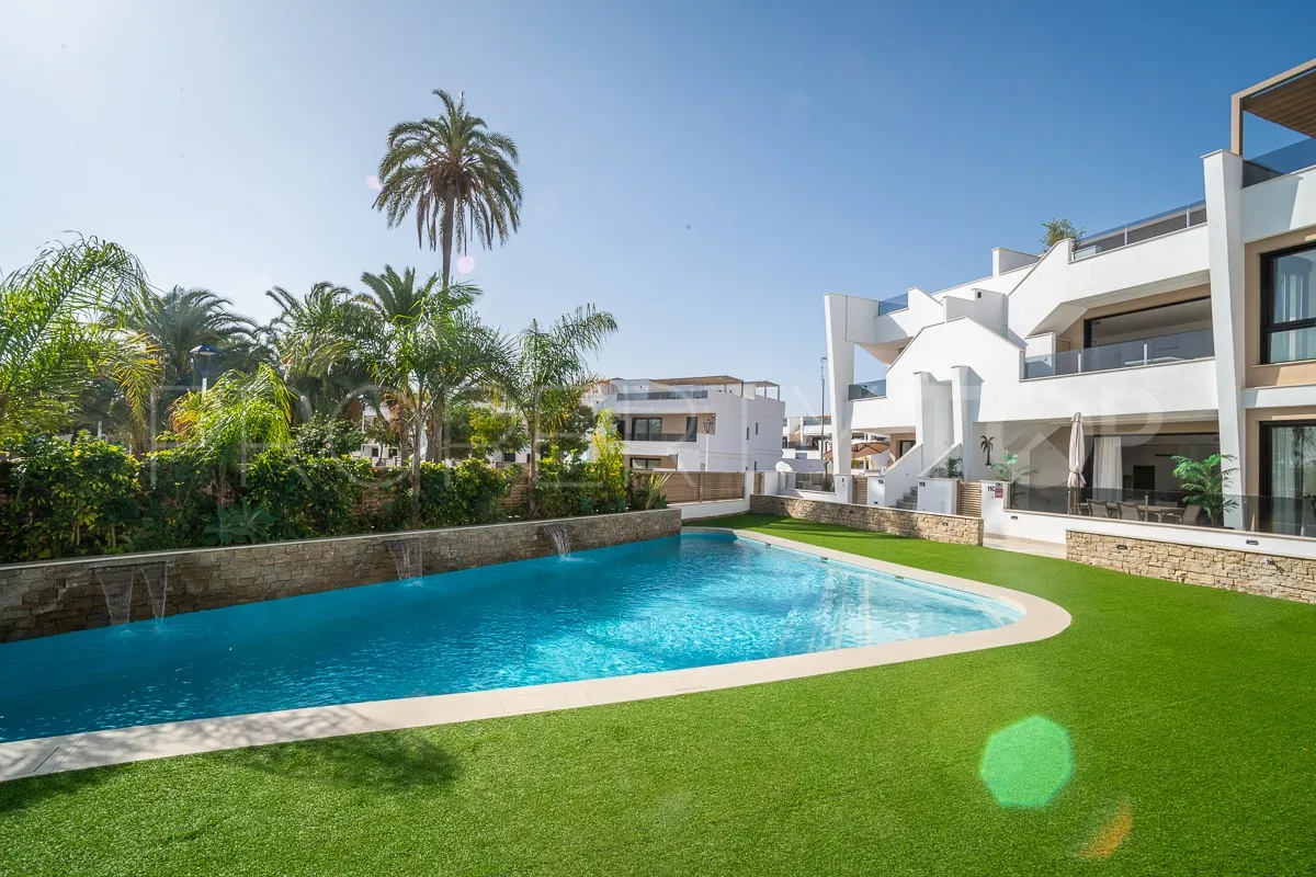 Apartamento en venta con 3 dormitorios en San Pedro del Pinatar