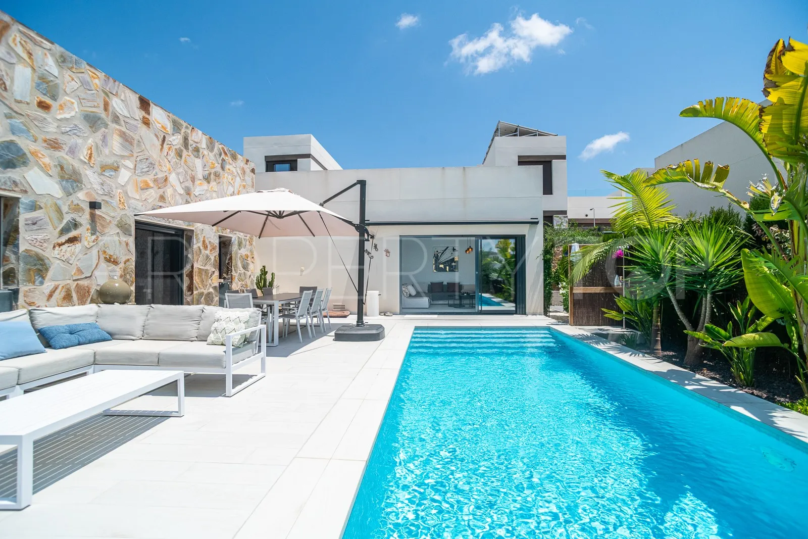 Villa en venta en La Finca Golf