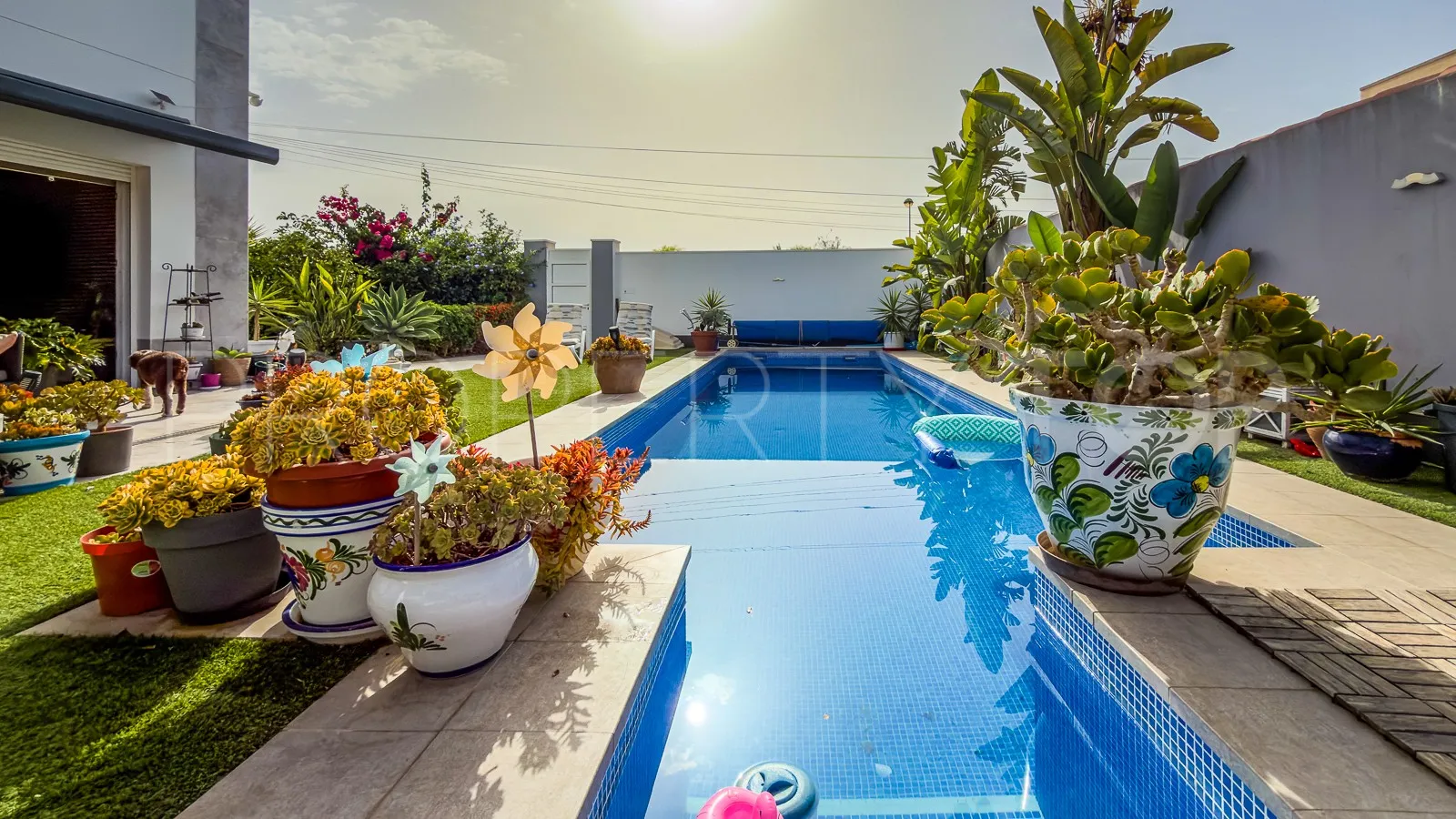 Villa en venta en Torrevieja con 2 dormitorios