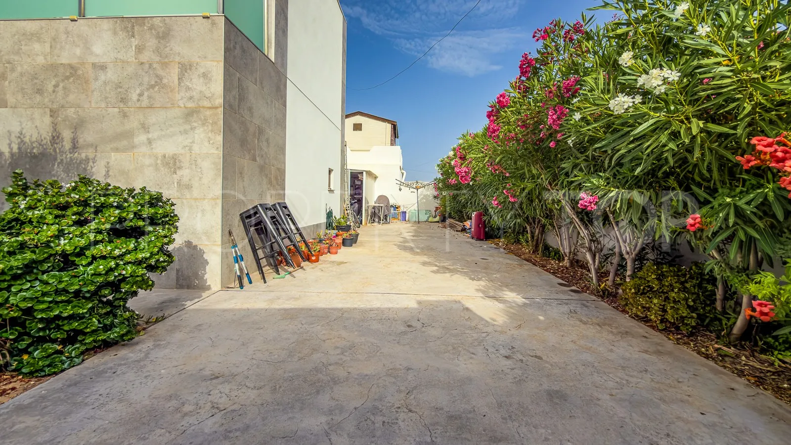 Villa en venta en Torrevieja con 2 dormitorios