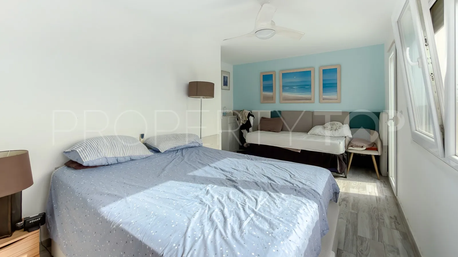 Villa en venta en Torrevieja con 2 dormitorios