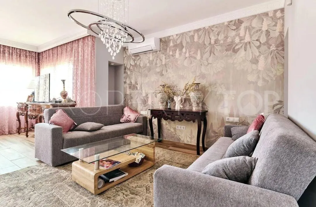 Villamartin, villa con 5 dormitorios a la venta