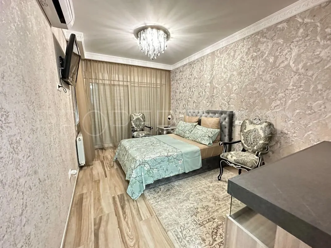 Villamartin, villa con 5 dormitorios a la venta