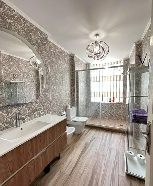 Villamartin, villa con 5 dormitorios a la venta