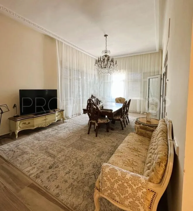 Villamartin, villa con 5 dormitorios a la venta
