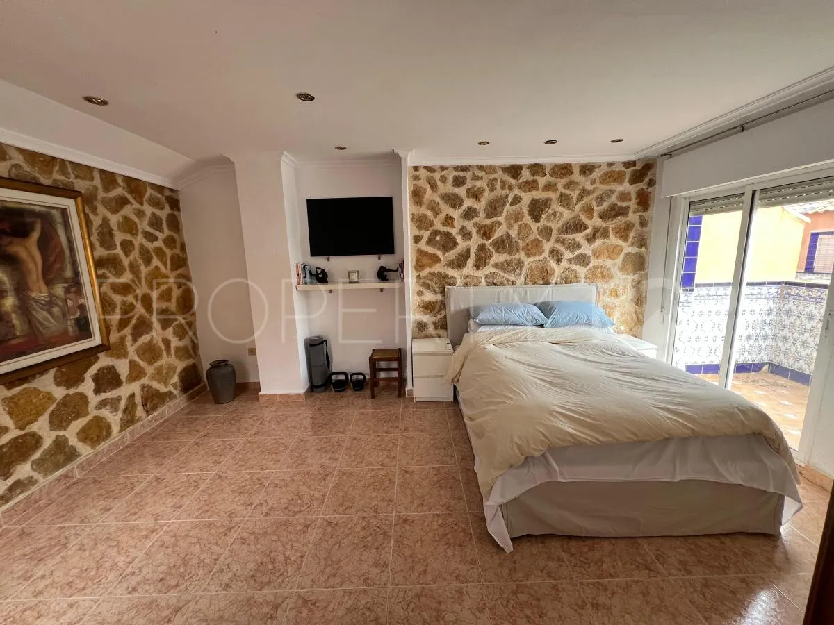 Se vende adosado en Torre de la Horadada
