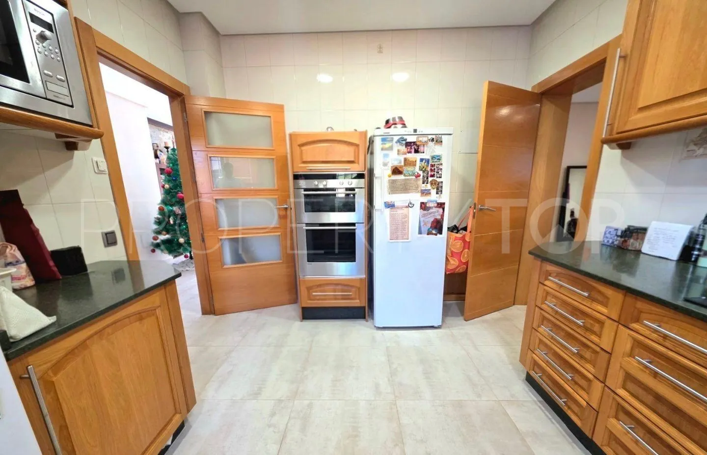 Villamartin, villa con 5 dormitorios a la venta