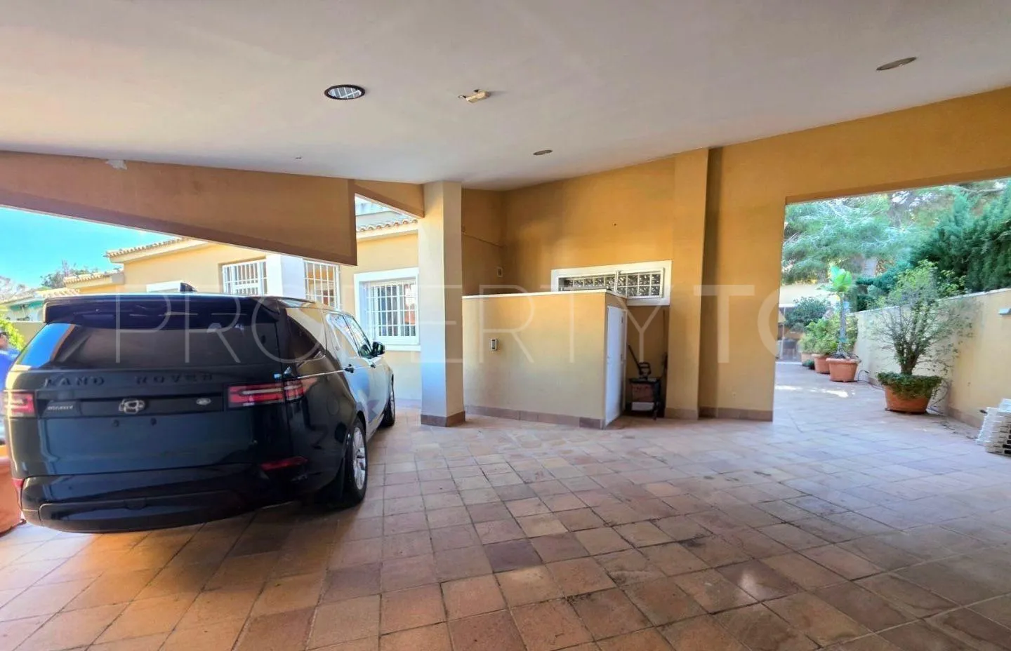 Villamartin, villa con 5 dormitorios a la venta