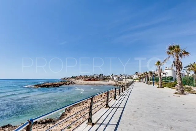 For sale Rioja 3 bedrooms town house