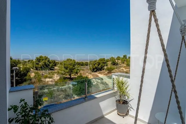 For sale Rioja 3 bedrooms town house