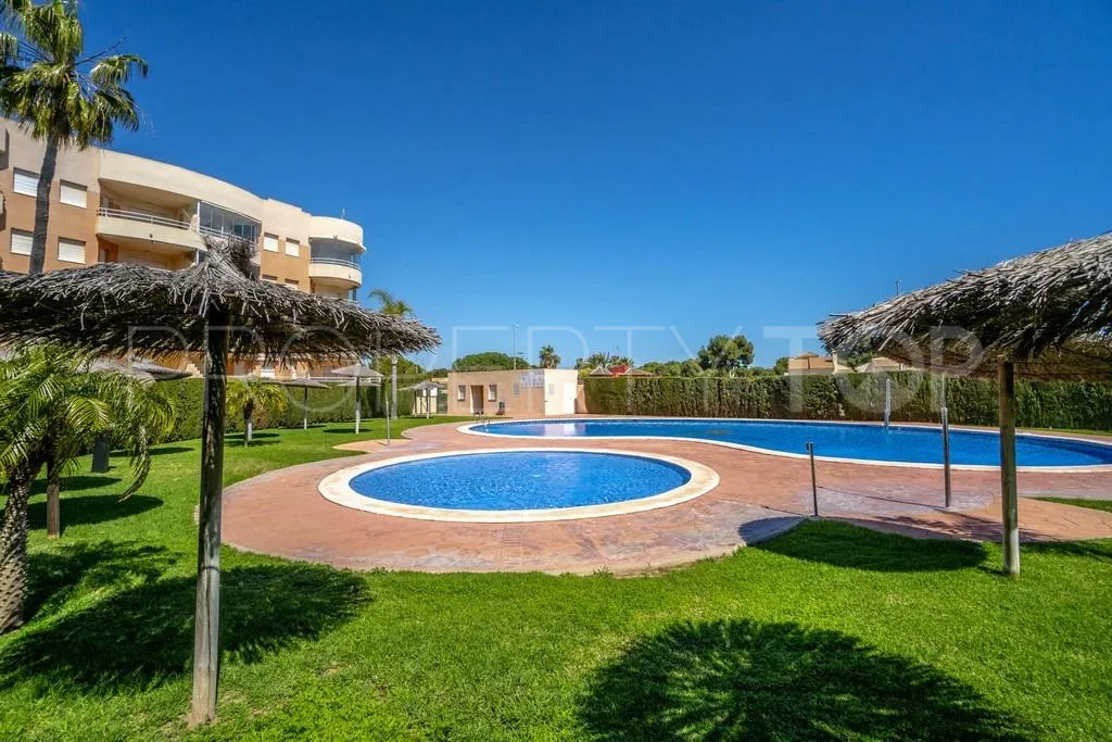 Apartamento en venta con 2 dormitorios en Villamartin