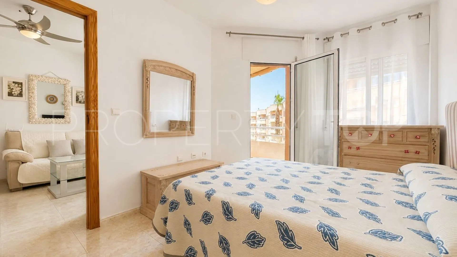 Apartamento en venta con 2 dormitorios en Villamartin