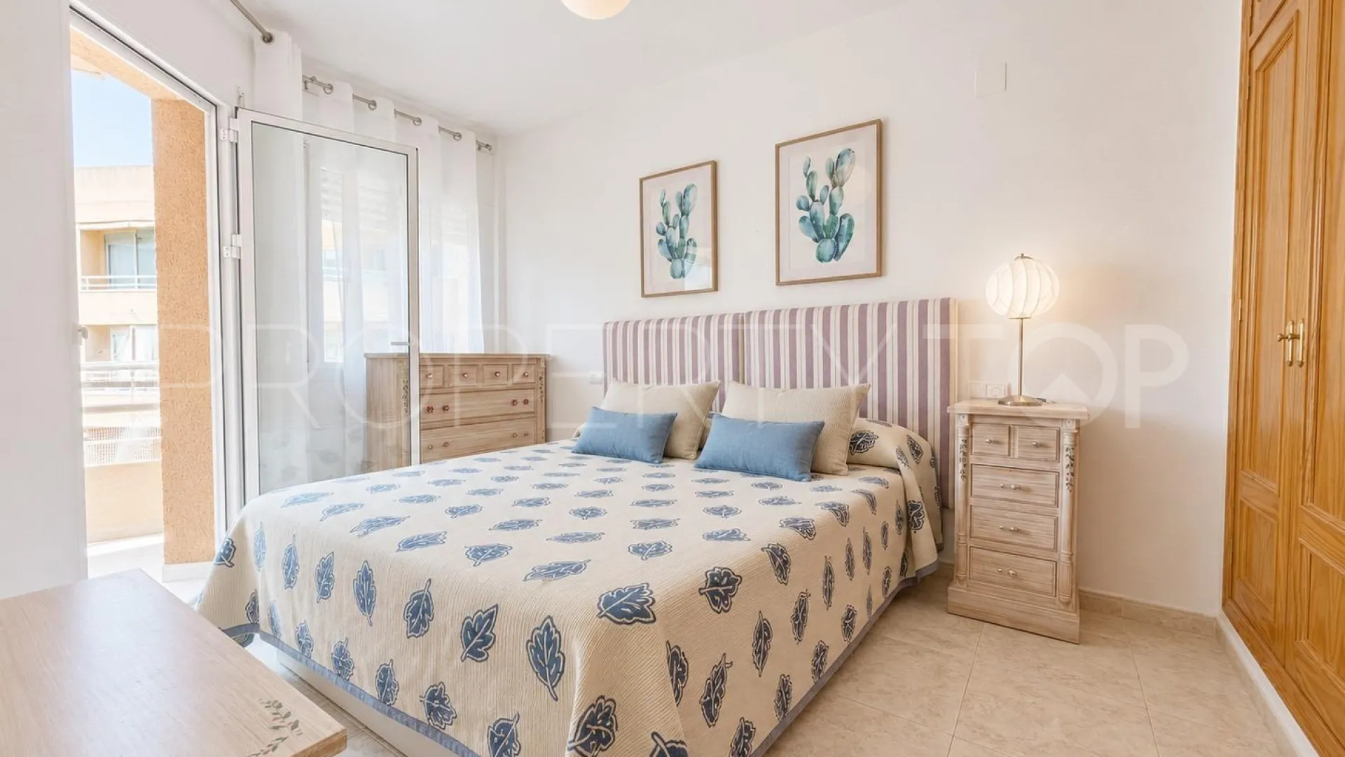 Apartamento en venta con 2 dormitorios en Villamartin