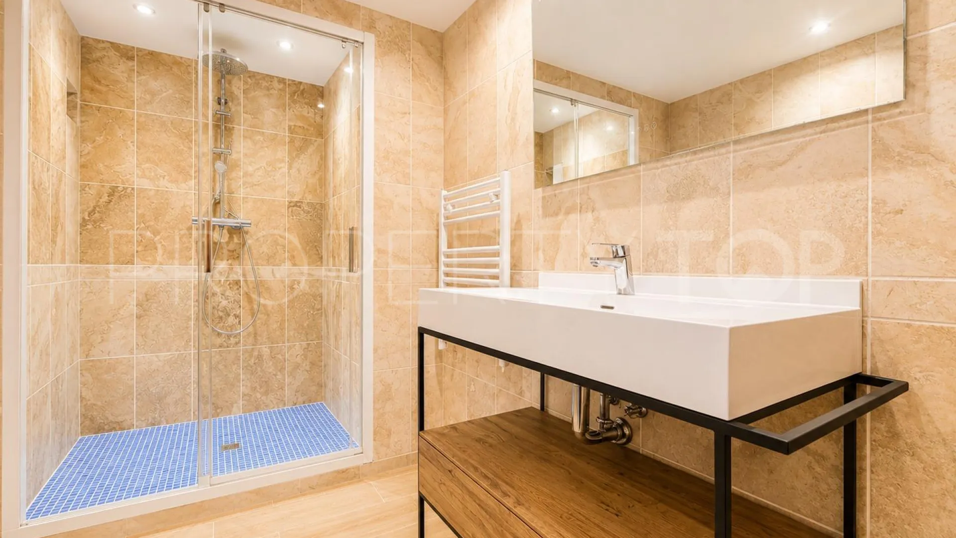 Villa con 4 dormitorios a la venta en Villamartin