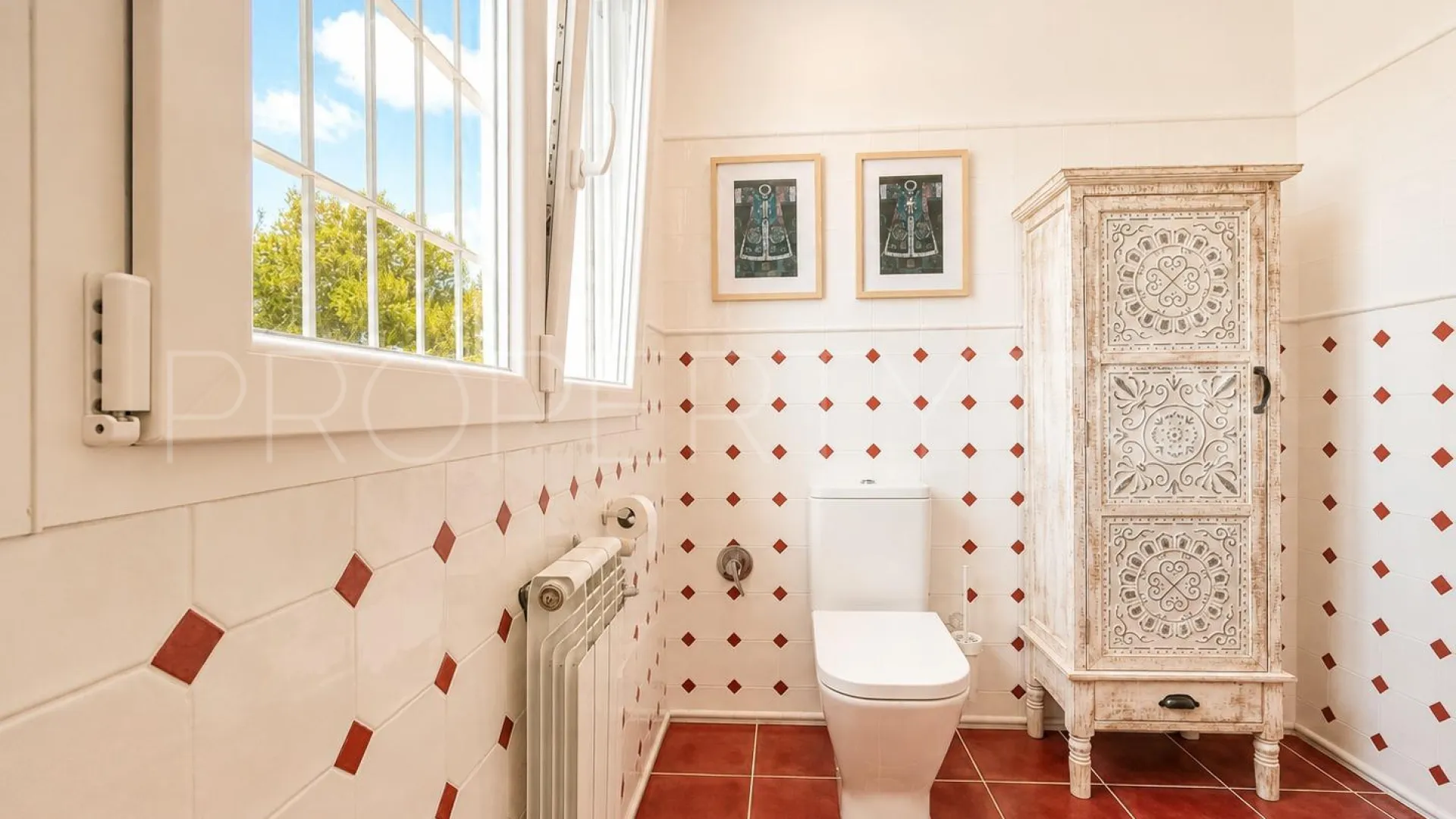 Villa con 4 dormitorios a la venta en Villamartin