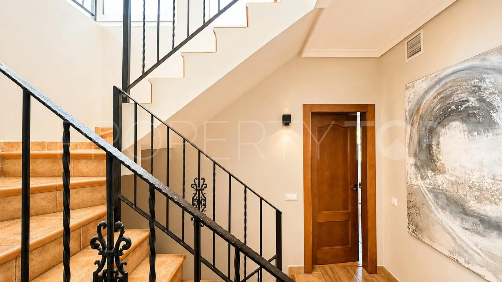 Villa con 4 dormitorios a la venta en Villamartin