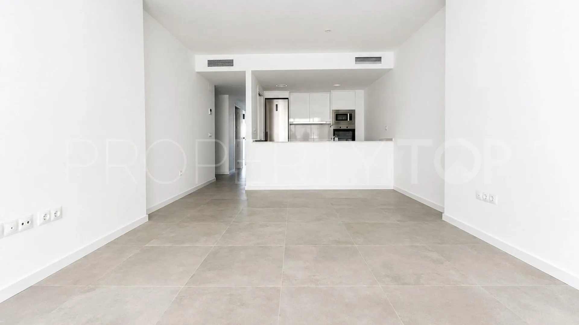 Apartamento de 2 dormitorios en venta en Villamartin
