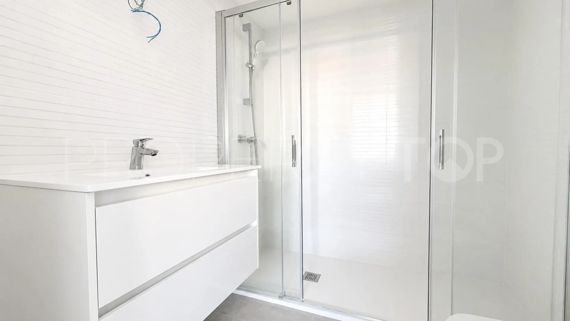 Apartamento de 2 dormitorios en venta en Villamartin