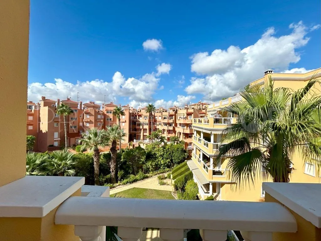 Apartamento en venta con 3 dormitorios en Villamartin