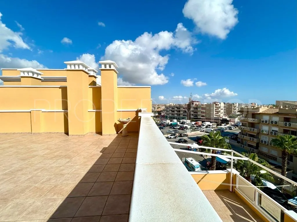 Apartamento en venta con 3 dormitorios en Villamartin