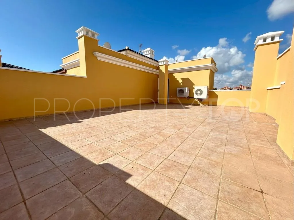 Apartamento en venta con 3 dormitorios en Villamartin
