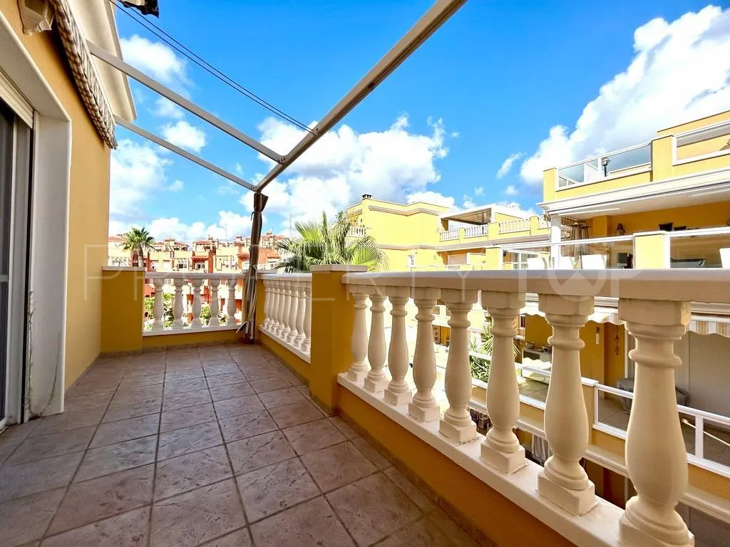 Apartamento en venta con 3 dormitorios en Villamartin