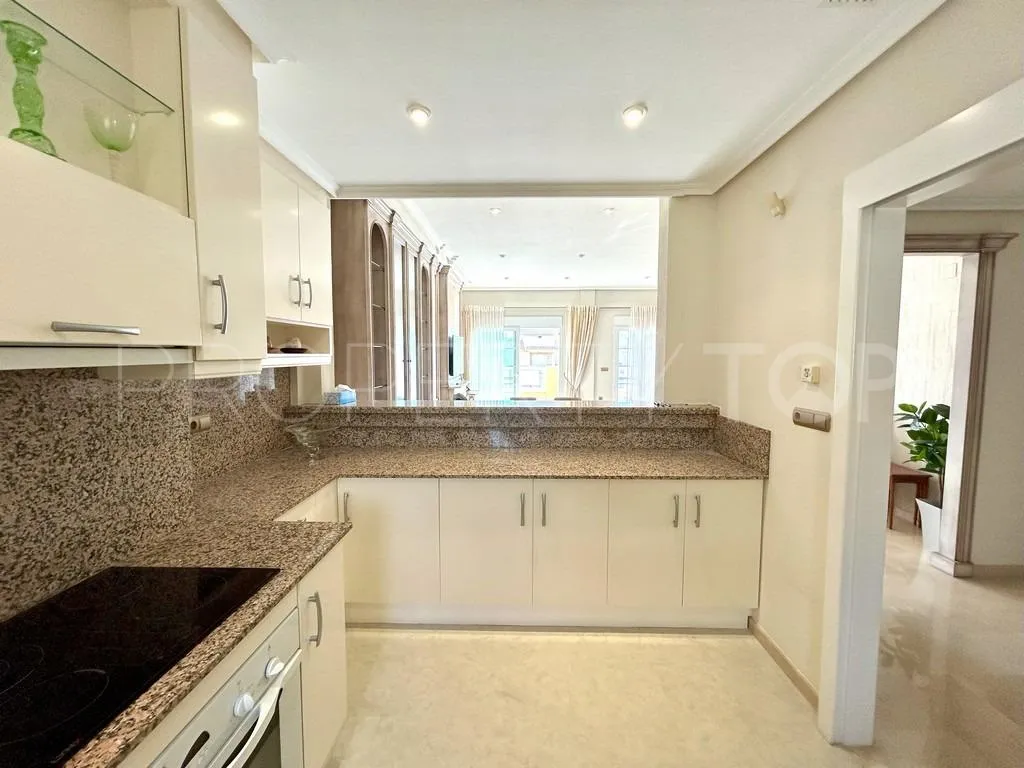 Apartamento en venta con 3 dormitorios en Villamartin