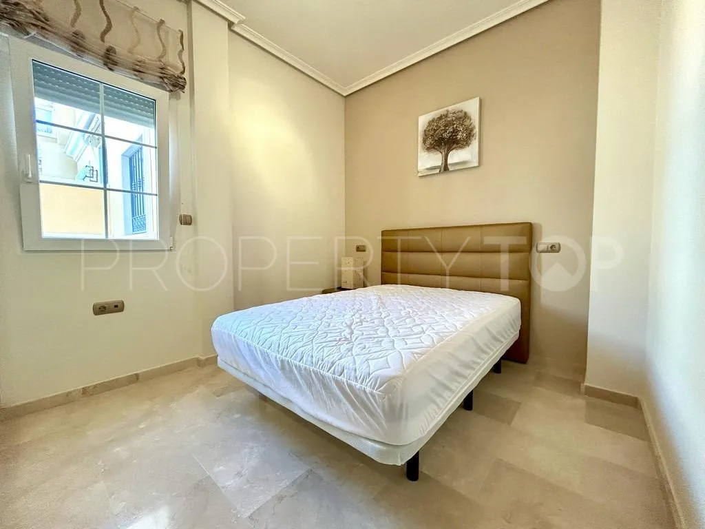 Apartamento en venta con 3 dormitorios en Villamartin