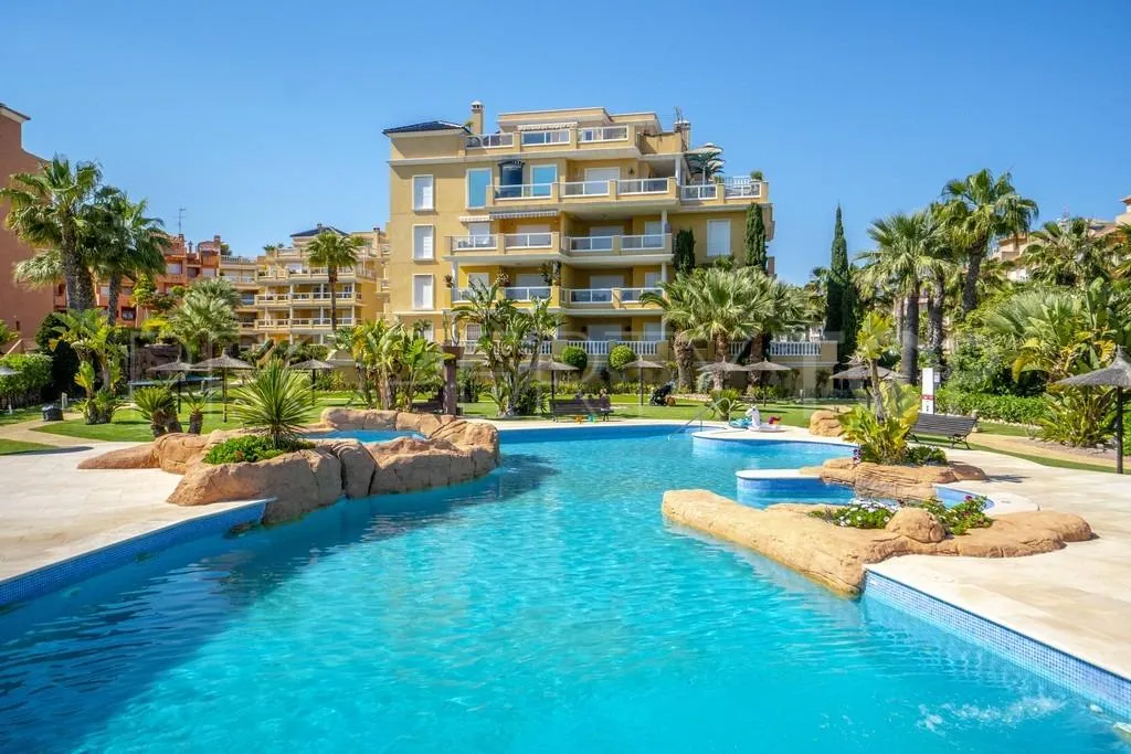 Apartamento en venta con 3 dormitorios en Villamartin