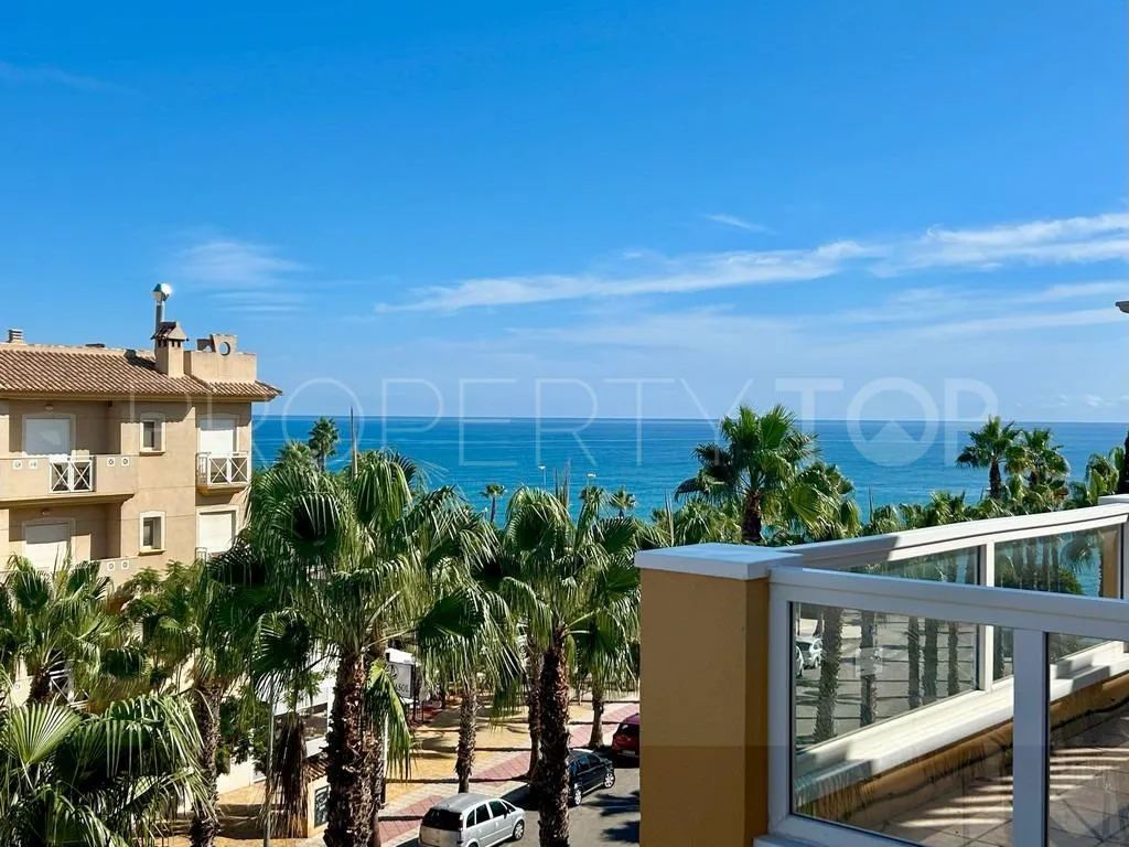 Apartamento en venta con 3 dormitorios en Villamartin