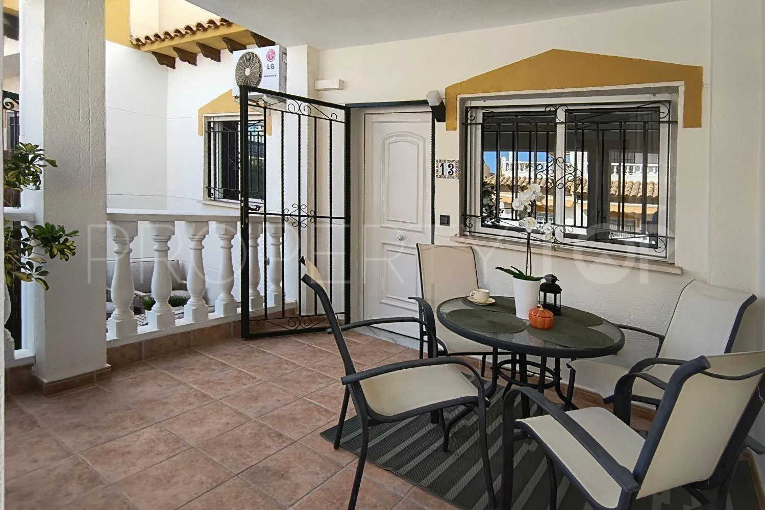 Adosado a la venta de 3 dormitorios en Punta Prima