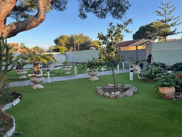 Buy Villamartin 3 bedrooms villa