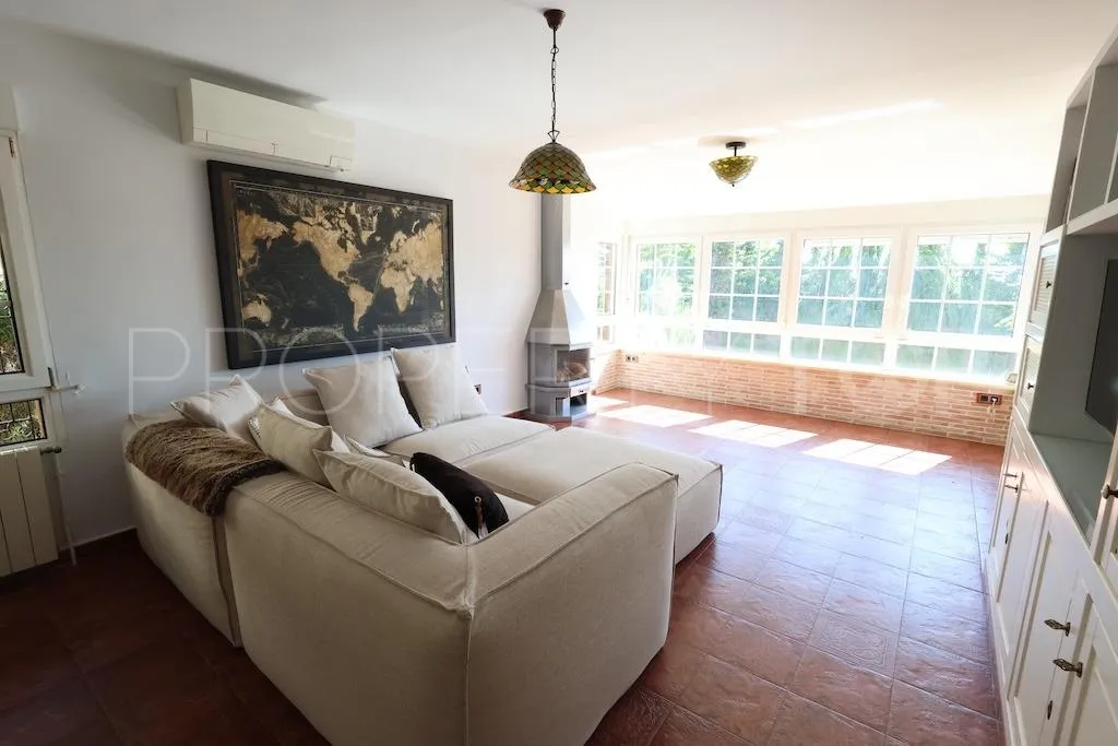 Comprar villa en Rioja de 4 dormitorios