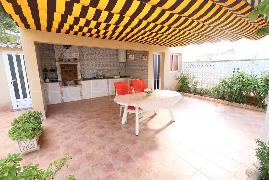 Villa con 5 dormitorios a la venta en Rioja