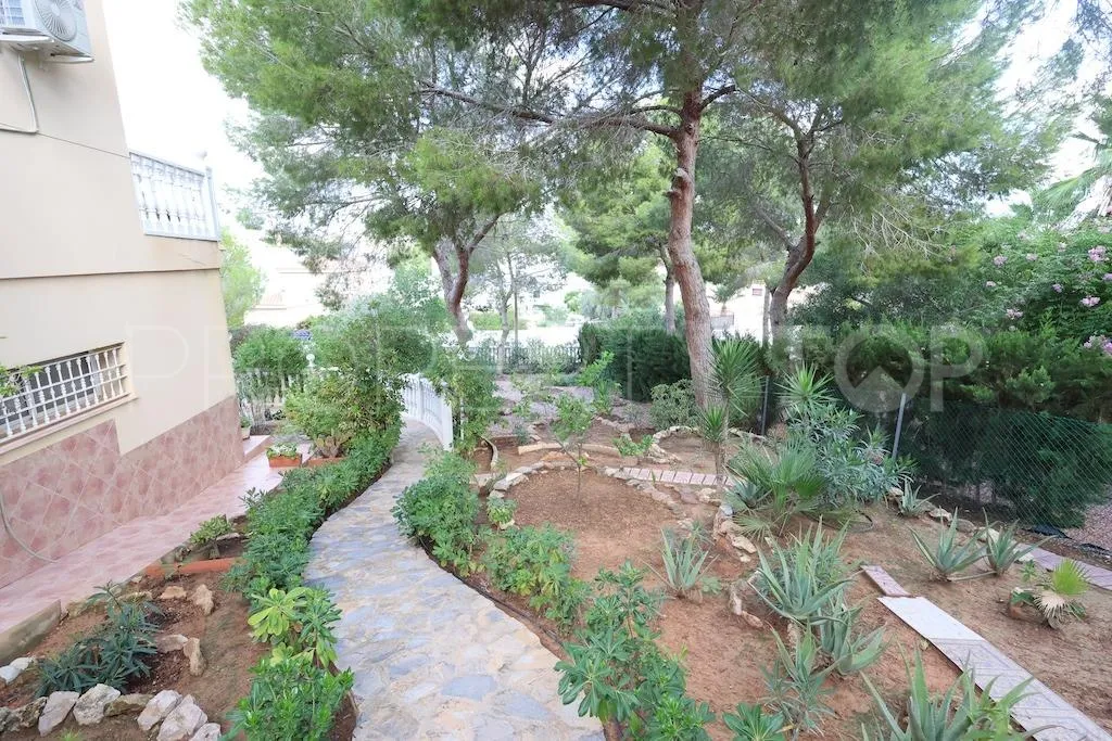 Villa con 5 dormitorios a la venta en Rioja