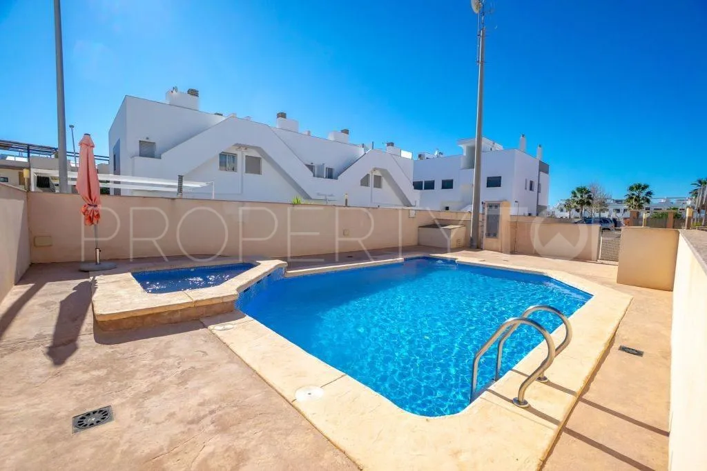 Apartamento con 2 dormitorios a la venta en Torre de la Horadada