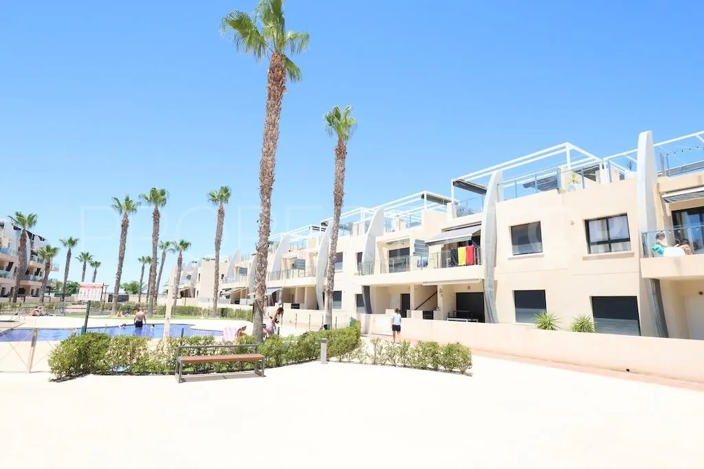 Apartamento en venta de 2 dormitorios en Torre de la Horadada