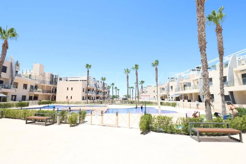 Apartamento en venta de 2 dormitorios en Torre de la Horadada