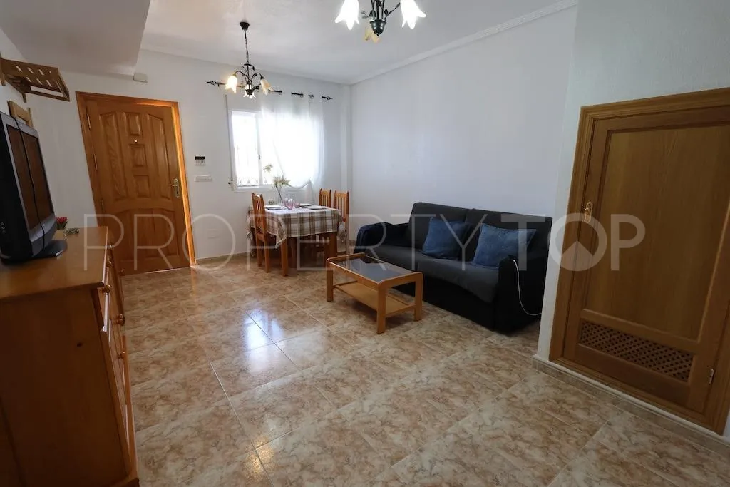 Punta Prima, adosado de 2 dormitorios a la venta