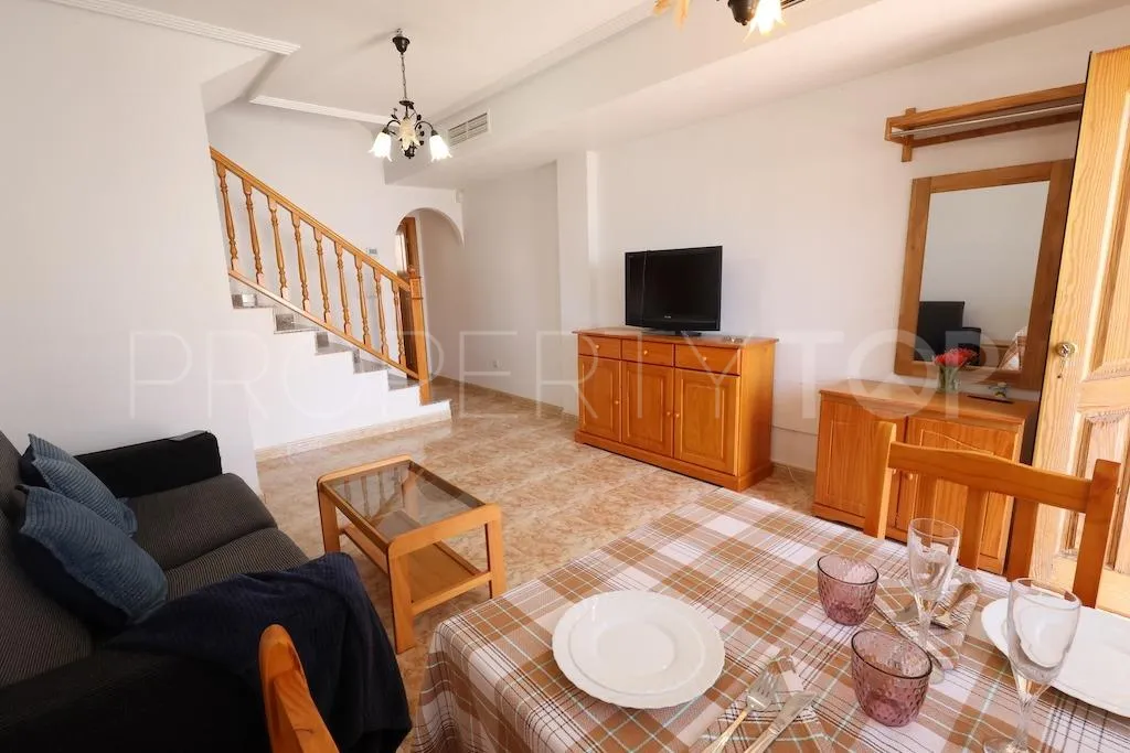 Punta Prima, adosado de 2 dormitorios a la venta