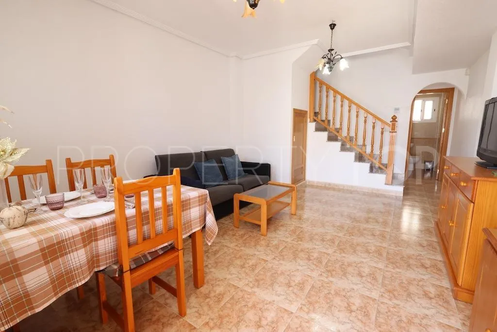 Punta Prima, adosado de 2 dormitorios a la venta