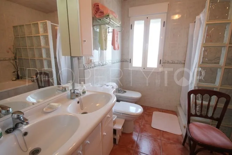 Villa con 5 dormitorios en venta en Torrevieja
