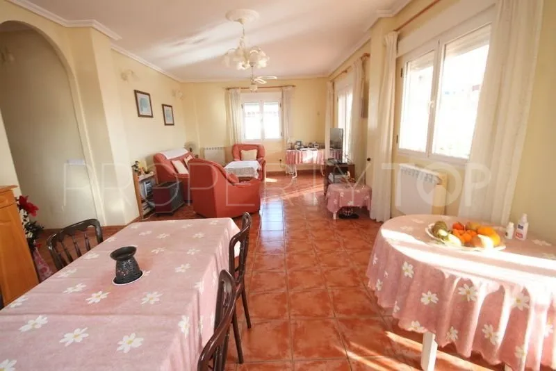 Villa con 5 dormitorios en venta en Torrevieja
