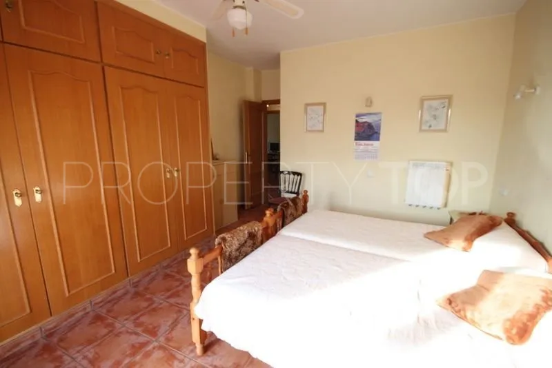 Villa con 5 dormitorios en venta en Torrevieja